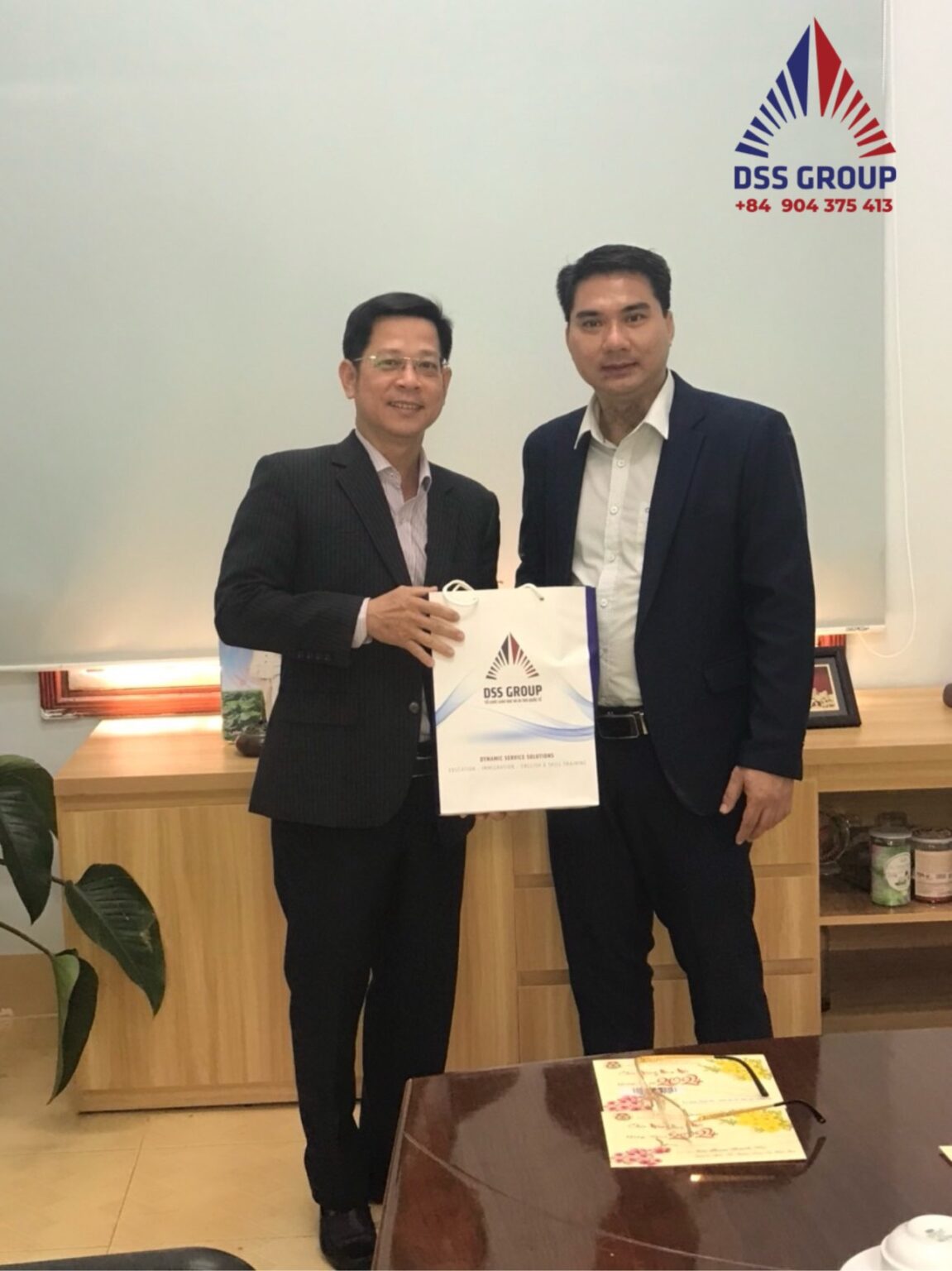 DSS GROUP ĐẾN THĂM VÀ CHÚC TẾT SỞ GD&ĐT TỈNH ĐĂK NÔNG NHÂN DỊP TẾT GIÁP ...